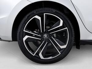 Skoda Fabia 1.0 TSI 115 DSG MONTE CARLO 5P 8