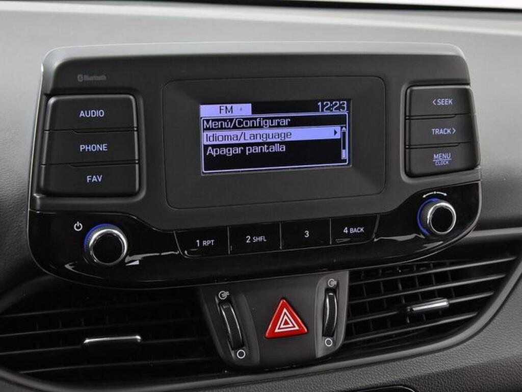 Hyundai i30 1.5 DPI Essence Segunda mano