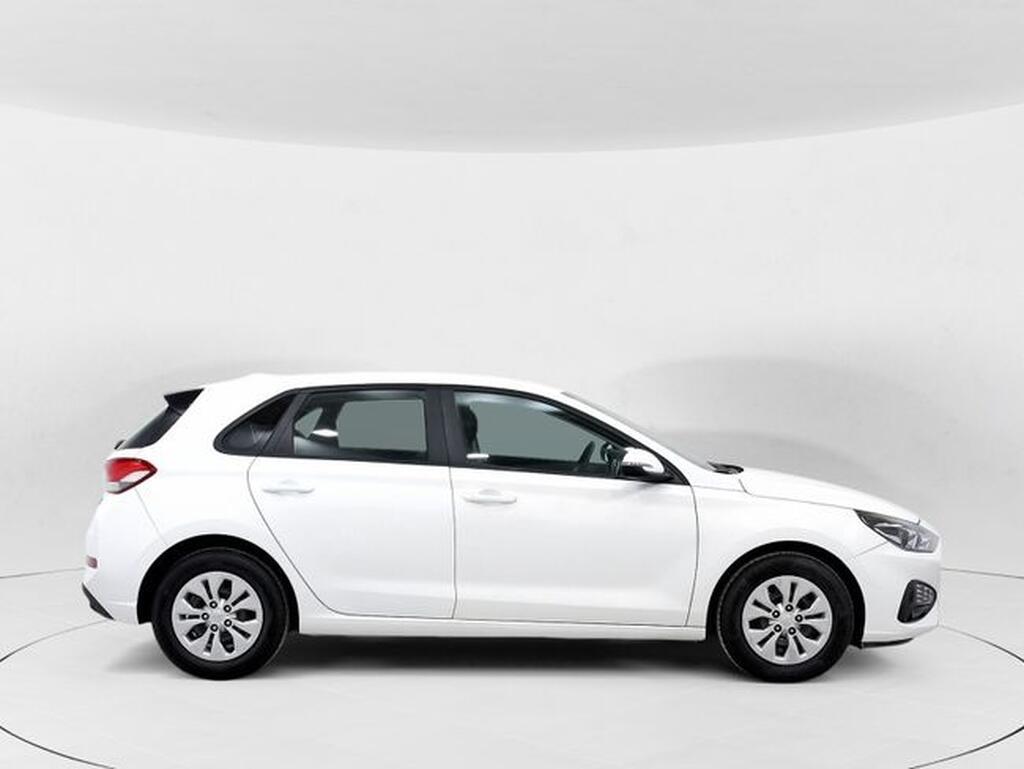 Hyundai i30 1.5 DPI Essence Segunda mano