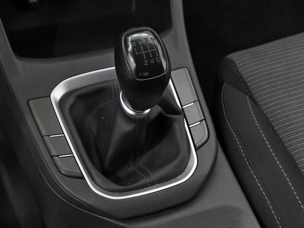 Hyundai i30 1.5 DPI Essence Segunda mano