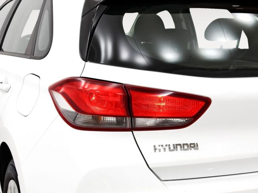 Hyundai i30 1.5 DPI Essence Segunda mano