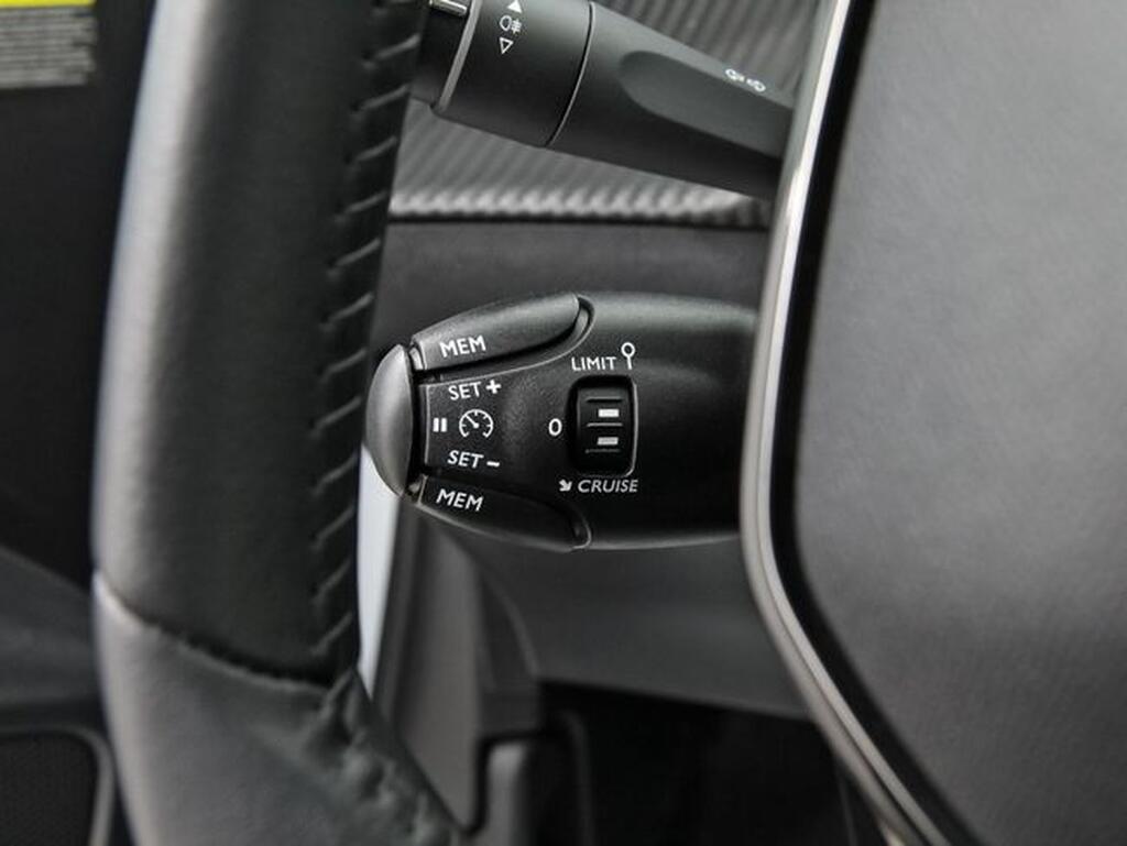 Peugeot 208 PureTech 73kW (100CV) Allure Segunda mano