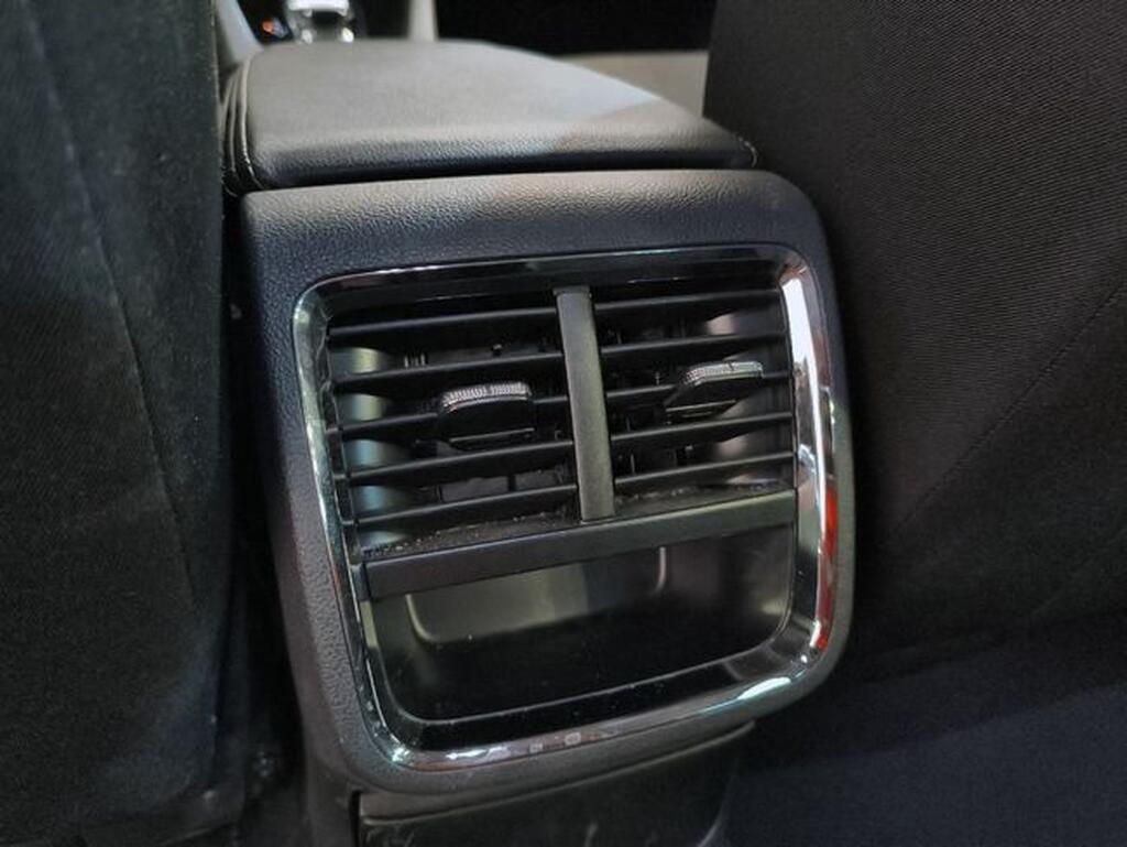 Skoda Octavia KOMBI 2.0 TDI SCOUT 200 DSG AWD 5P Segunda mano