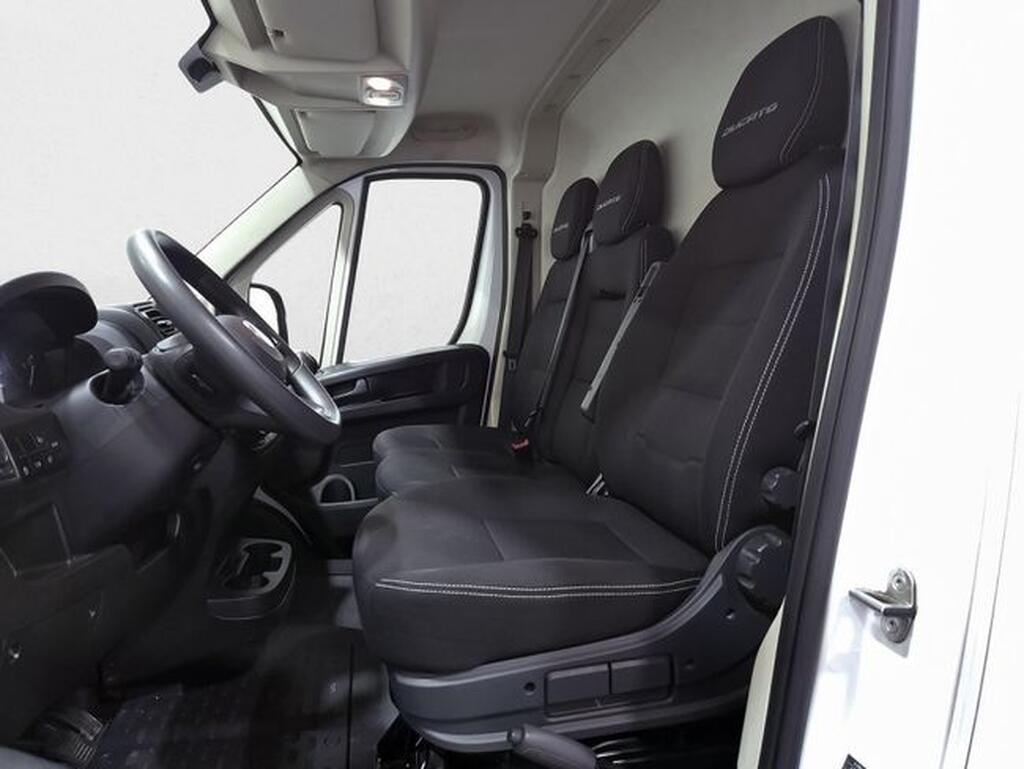Fiat Ducato FG 2.2 MULTIJET 140CV 33 L2H2 4P Segunda mano