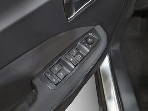 Leapmotor T03 T03 BEV 37.3kWh Design Auto 12
