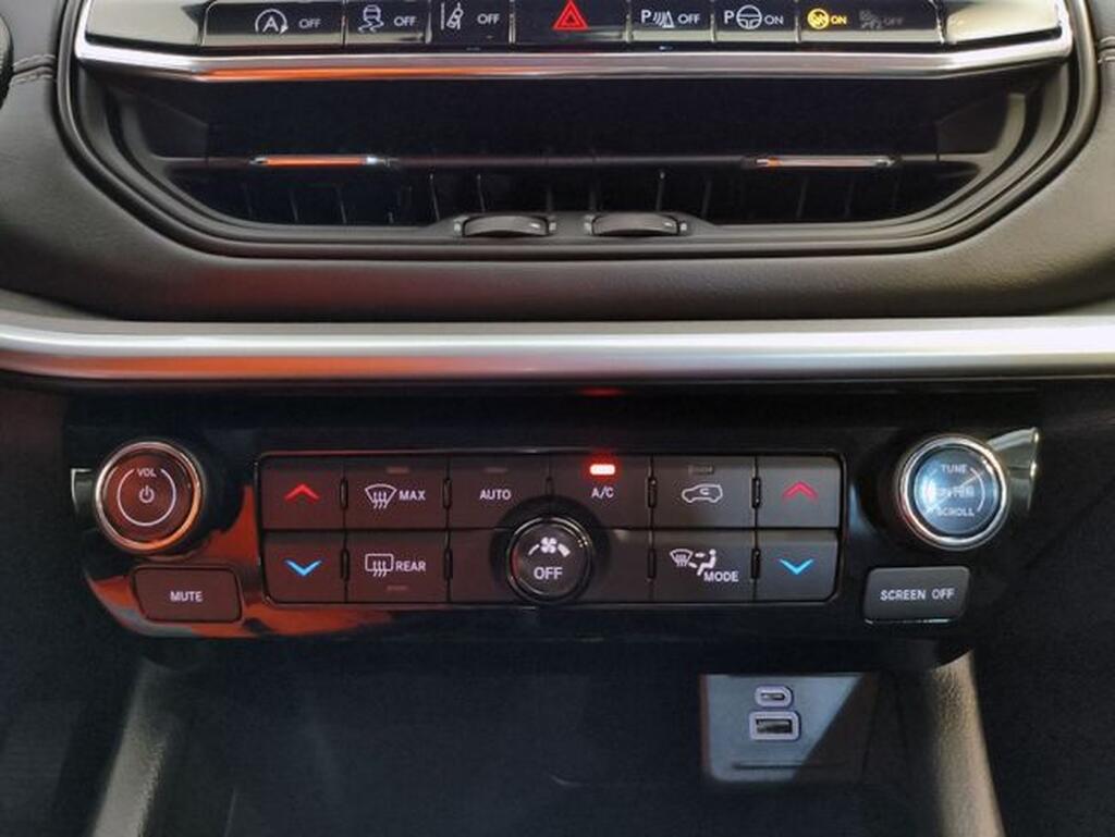 Jeep Compass 1.6 Mjet 96kW (130cv) Limited FWD Segunda mano