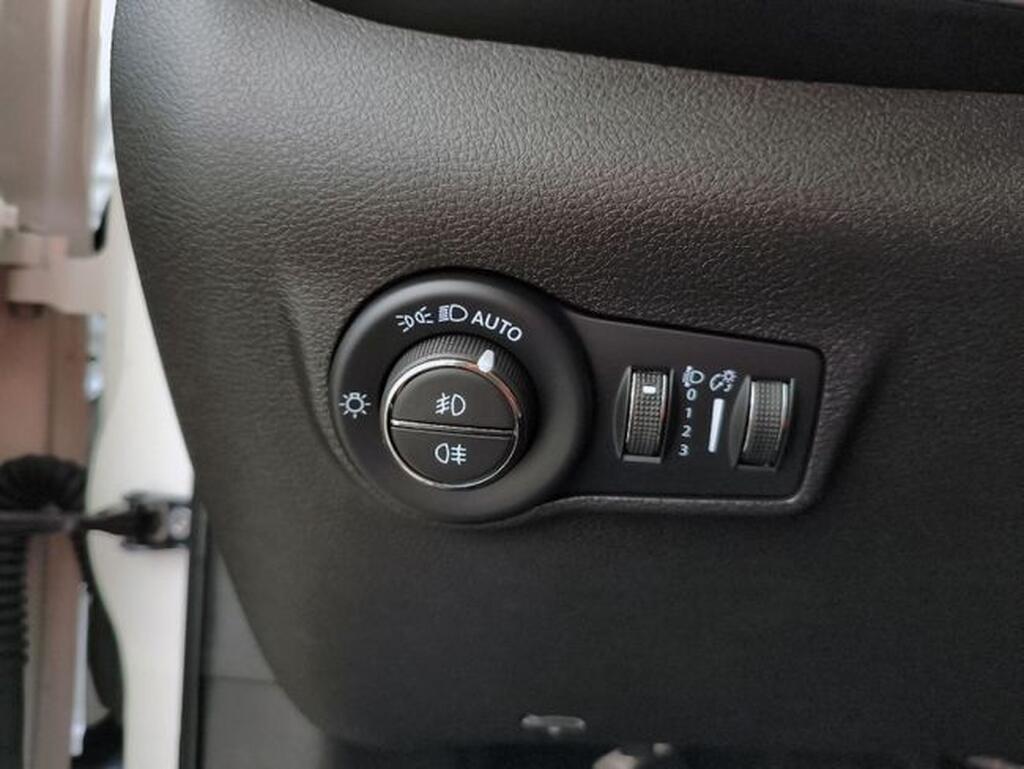 Jeep Compass 1.6 Mjet 96kW (130cv) Limited FWD Segunda mano