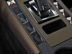 DS DS 7 PureTech 132kW (180CV) Auto. SO CHIC 31