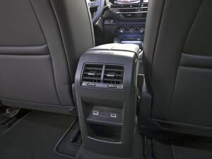 Citroën C5 X PureTech 96kW (130CV) S&S EAT8 Plus 32