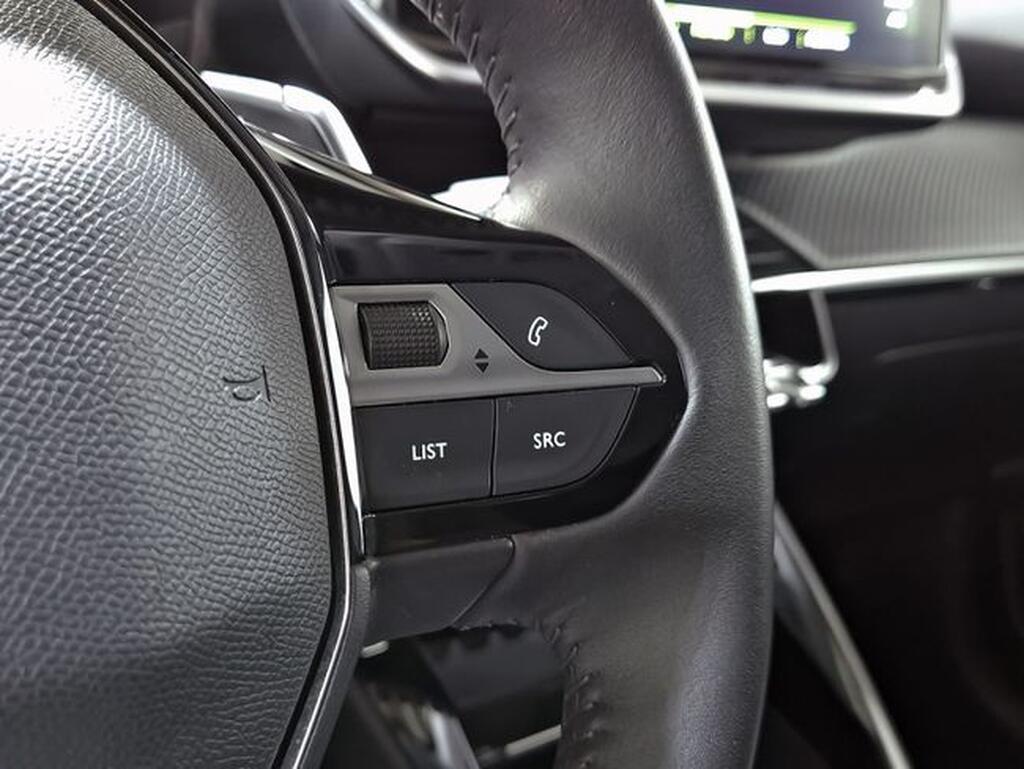Peugeot 208 PureTech 73kW (100CV) EAT8 Allure Pack Segunda mano