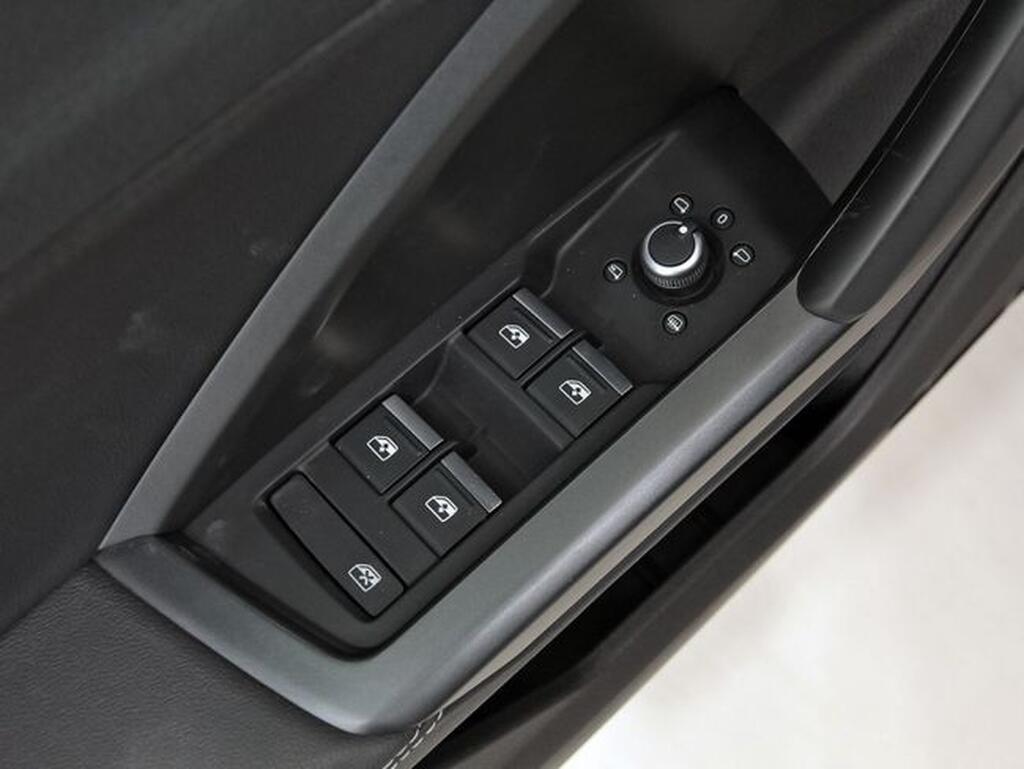 Audi Q3 Black line 35 TDI 110kW (150CV) Segunda mano