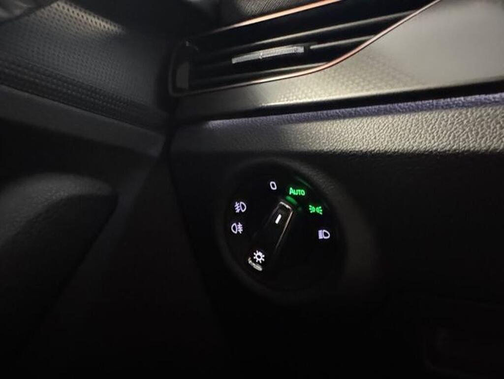 Skoda Kamiq 1.0 TSI 81kW (110CV) STYLE Segunda mano