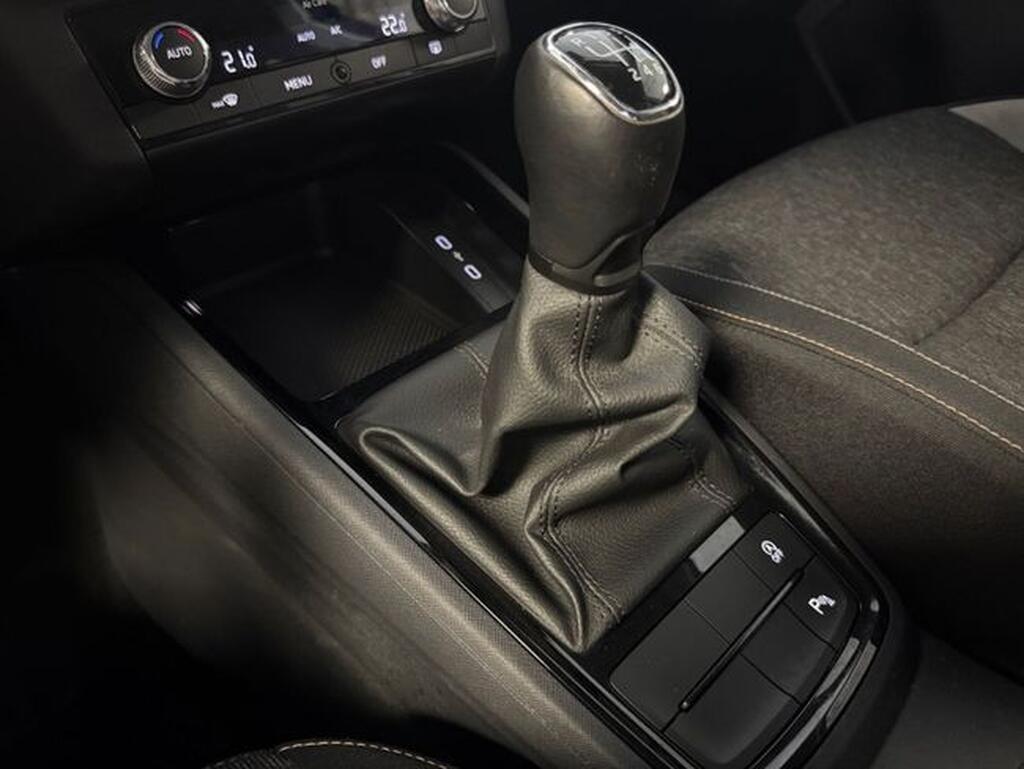 Skoda Kamiq 1.0 TSI 81kW (110CV) STYLE Segunda mano