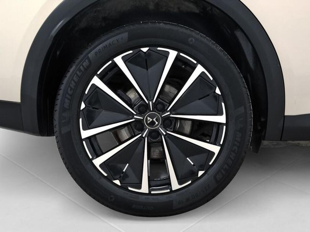 DS DS 7 BlueHDi 130 Automático RIVOLI Segunda mano
