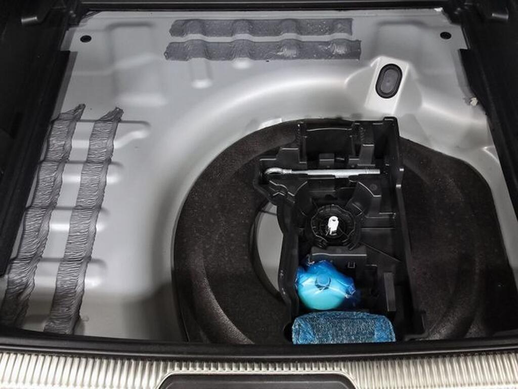 DS DS 7 BlueHDi 130 Automático RIVOLI Segunda mano