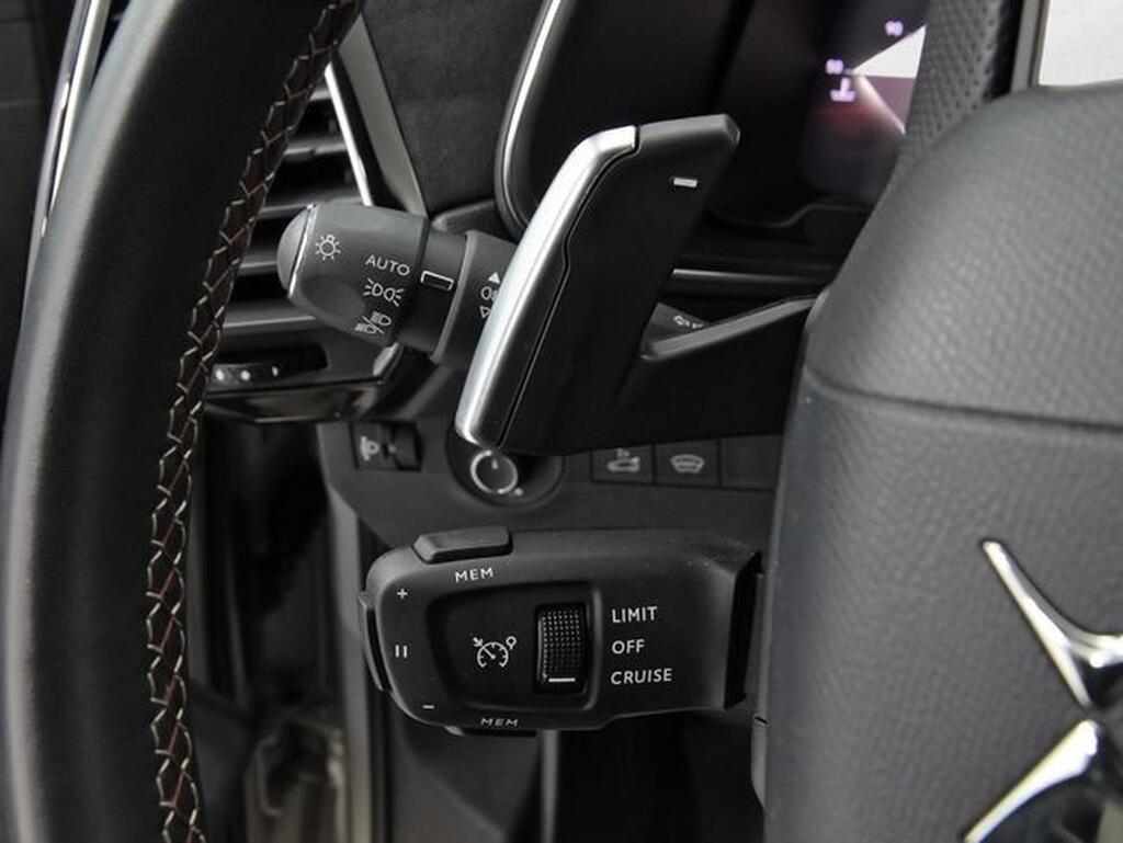 DS DS 7 BlueHDi DE 96kW (130CV) AT. PERF.LINE Segunda mano