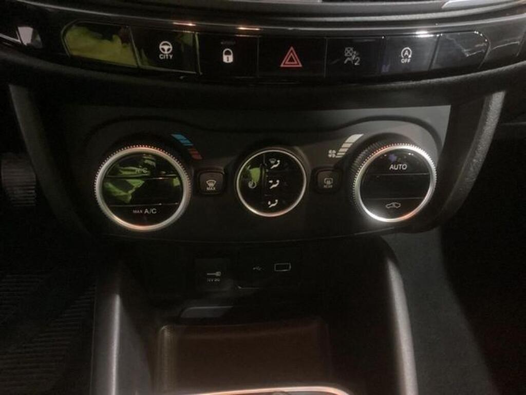 Fiat Tipo 1.6 MULTIJET CITY LIFE 5P Segunda mano