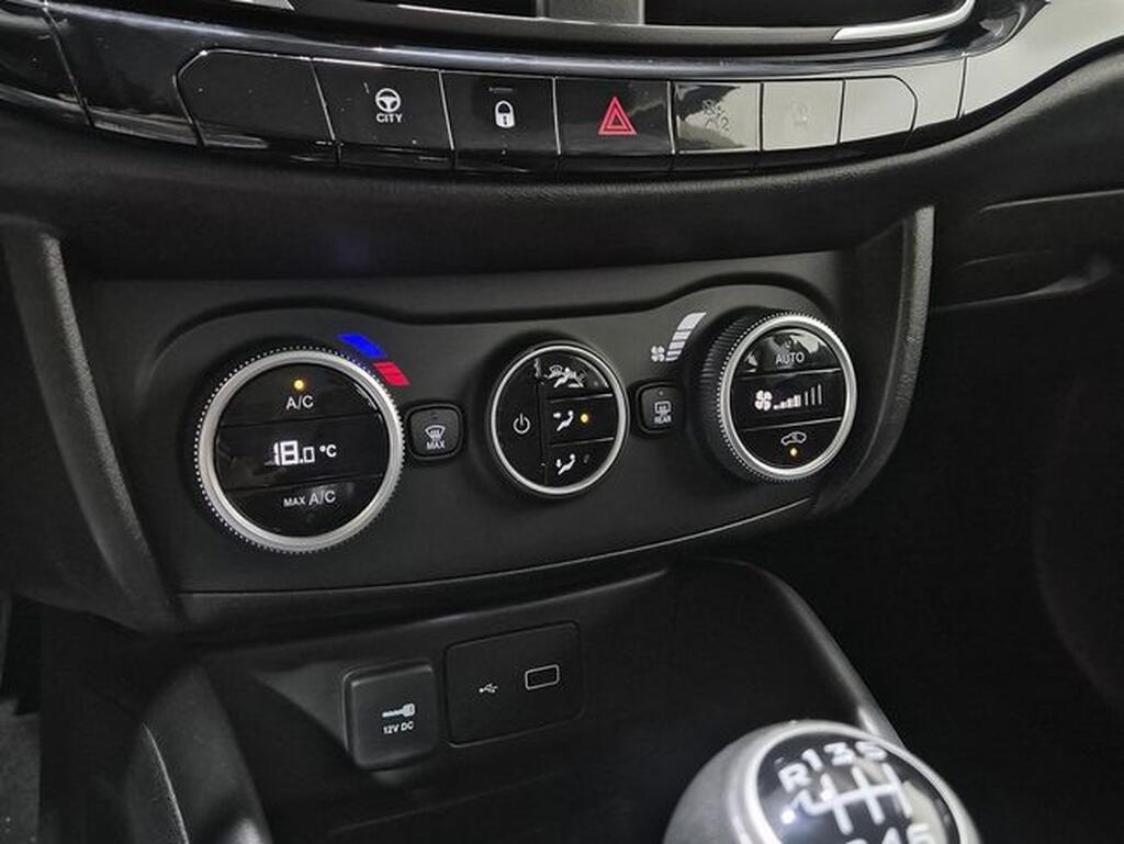 Fiat Tipo 1.6 MULTIJET CITY LIFE 5P Segunda mano