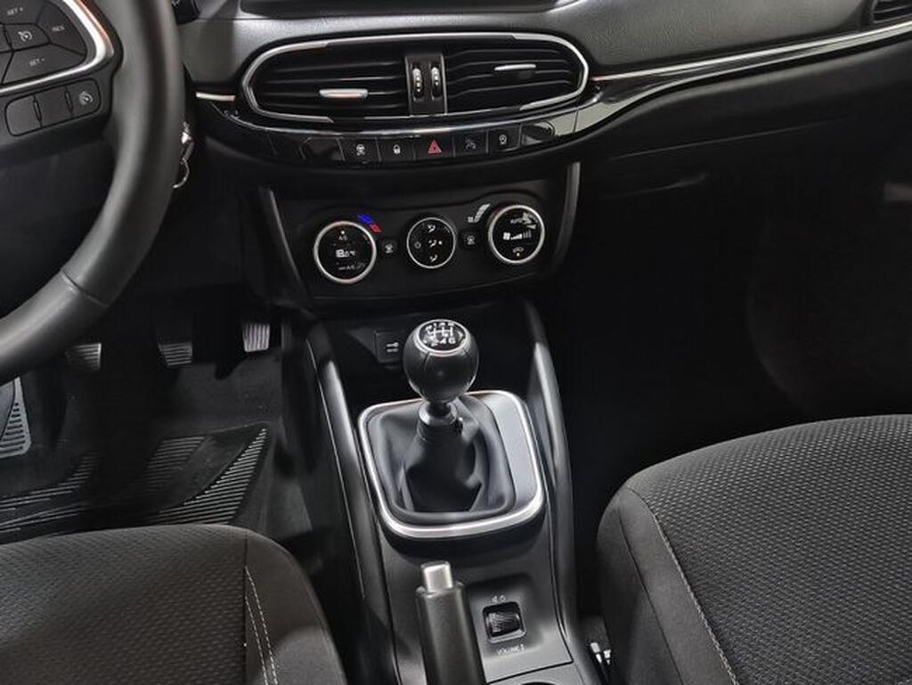 Fiat Tipo HB City Life 1.6 96kW (130CV) 26