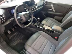 Citroën C4 PureTech 130 S&S 6v Plus 22
