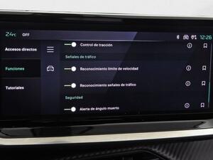 Peugeot 2008 1.5 BLUEHDI 130 S&S GT AUTO 5P 30