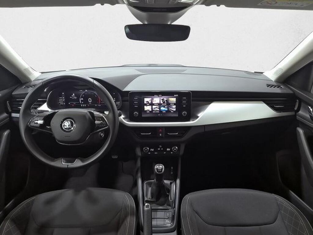 Skoda Kamiq 1.0 TSI 70kW (95CV) Emotion Segunda mano