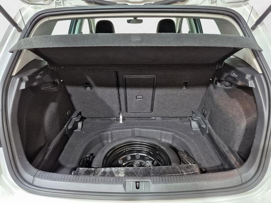 Volkswagen Golf Sport R-Line 1.5 TSI 110kW (150CV) DSG Segunda mano