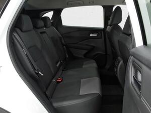 Nissan Qashqai DIG-T 117kW CVT N-Connecta 8