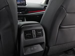 Nissan Qashqai DIG-T 117kW CVT N-Connecta 33