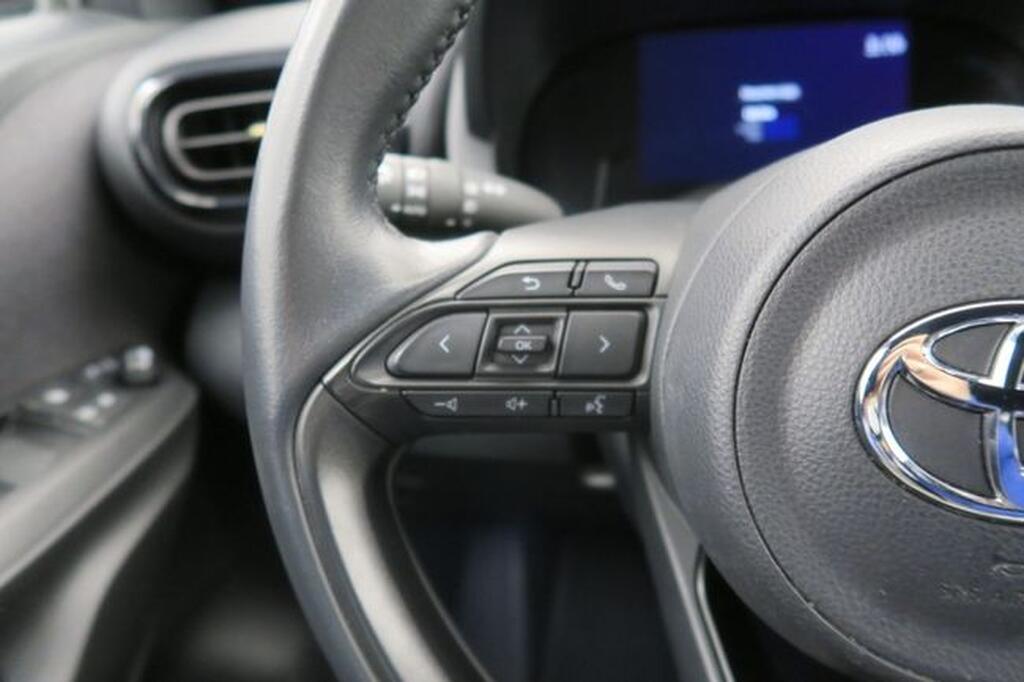 Toyota Yaris Cross 1.5 120H Adventure Segunda mano