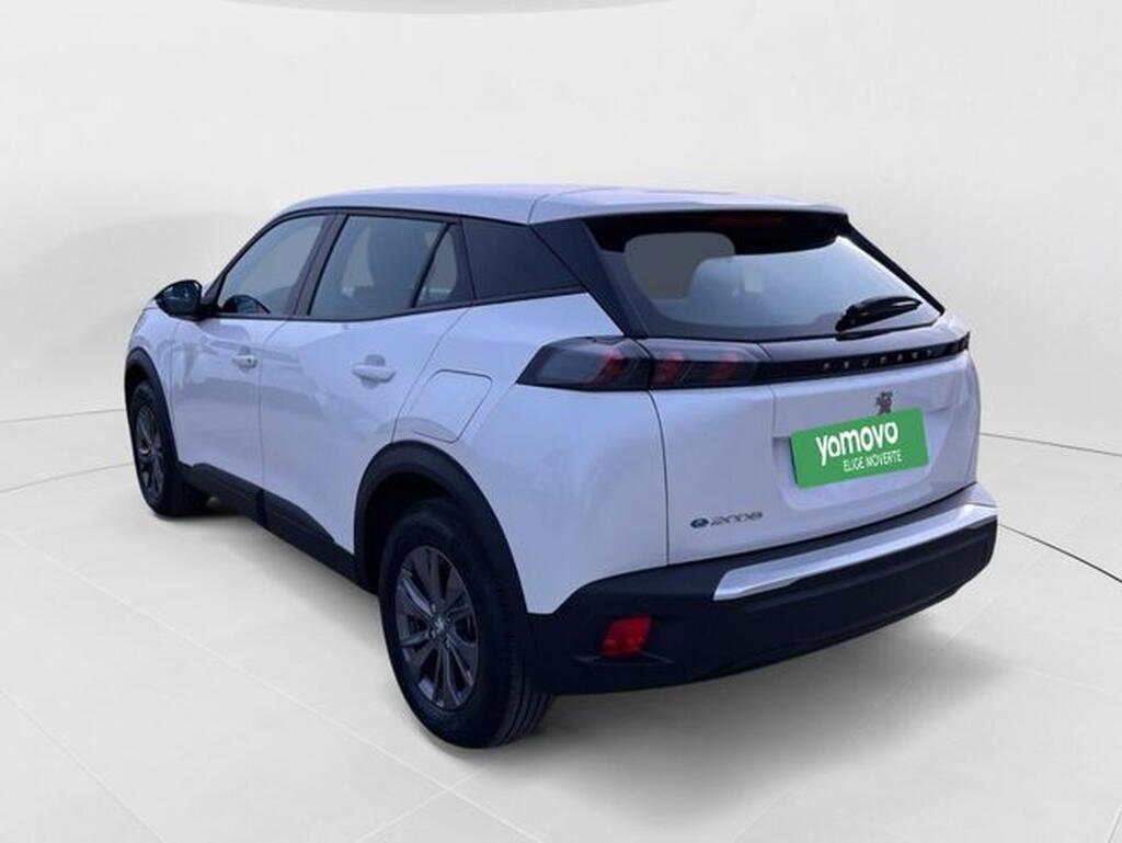 Peugeot 2008 Eléctrico Active Pack 136 (100kW) Segunda mano