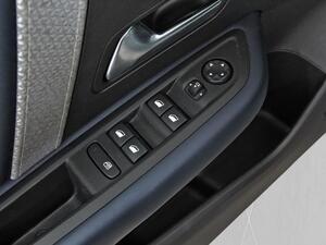 Citroën C4 ë-C4 eléctrico 100kW 50kWh Feel Pack 13