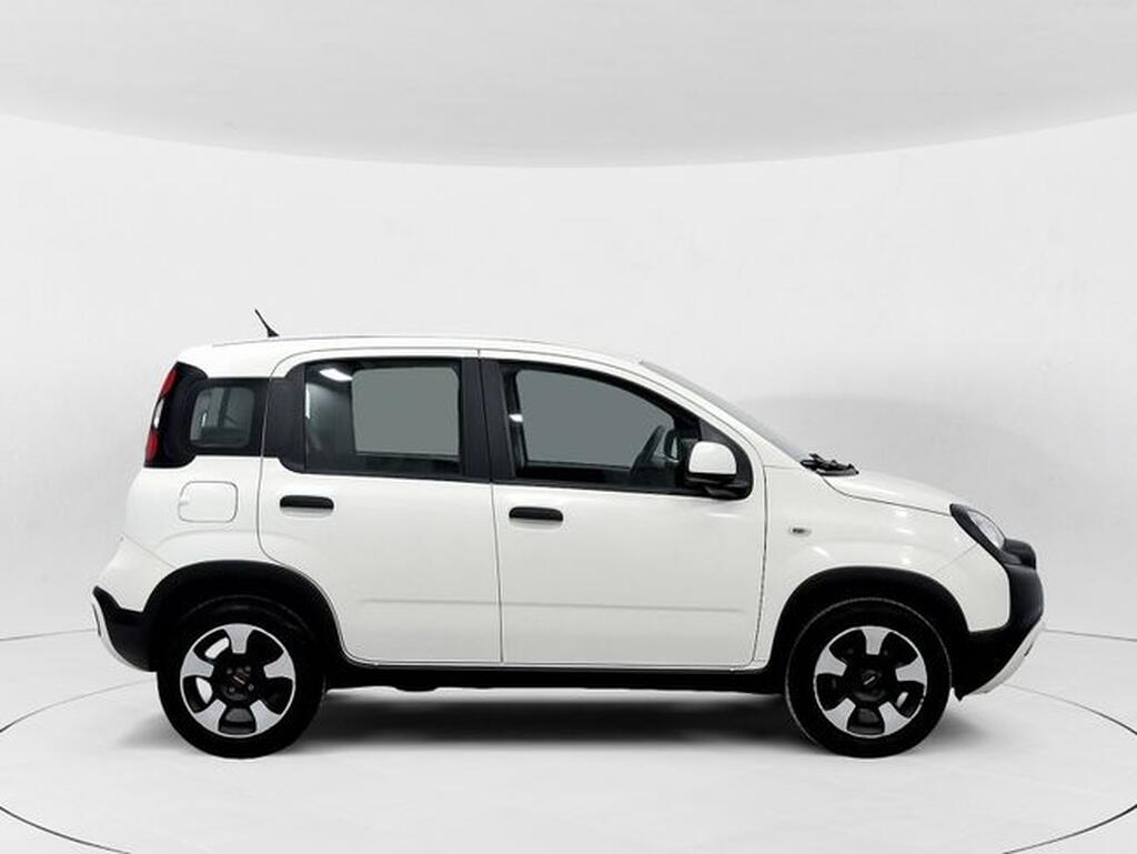 Fiat Panda Cross 1.0 Hybrid 51kw (70CV) Segunda mano