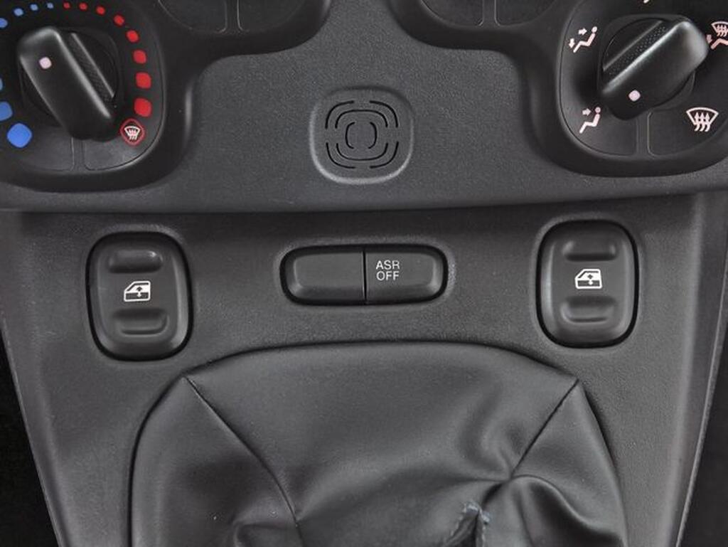 Fiat Panda Cross 1.0 Hybrid 51kw (70CV) Segunda mano