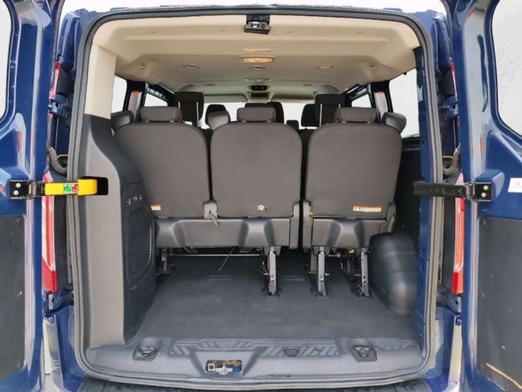 Ford Transit Custom 2.0 TDCI 130CV 320 TREND KOMBI SWB HEV 4P 9 PLAZAS Segunda mano