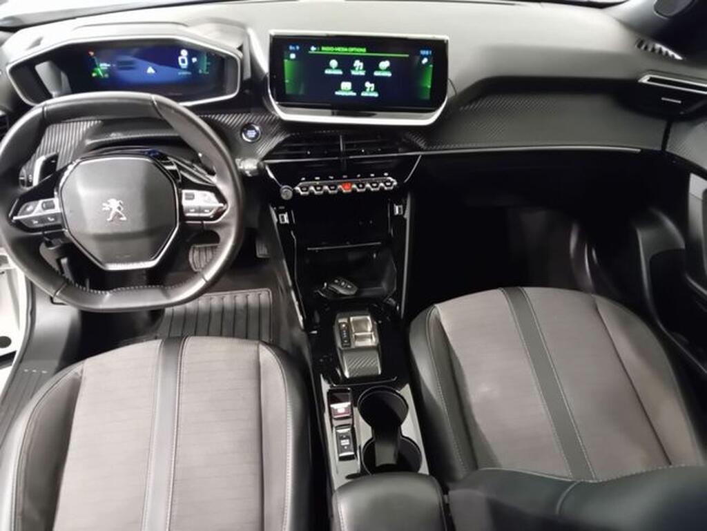 Peugeot 2008 Allure Pack BlueHDI 130 S&S EAT8 Segunda mano