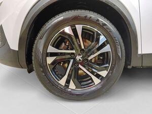 Peugeot 2008 ALLURE PACK 1.5 BLUEHDI 130 CV AUTO S&S 5P 18