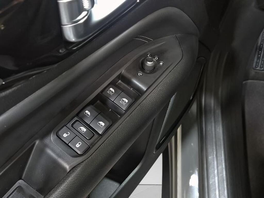 Jeep Compass 4Xe 1.3 PHEV 140kW(190CV) Limited AT AWD Segunda mano