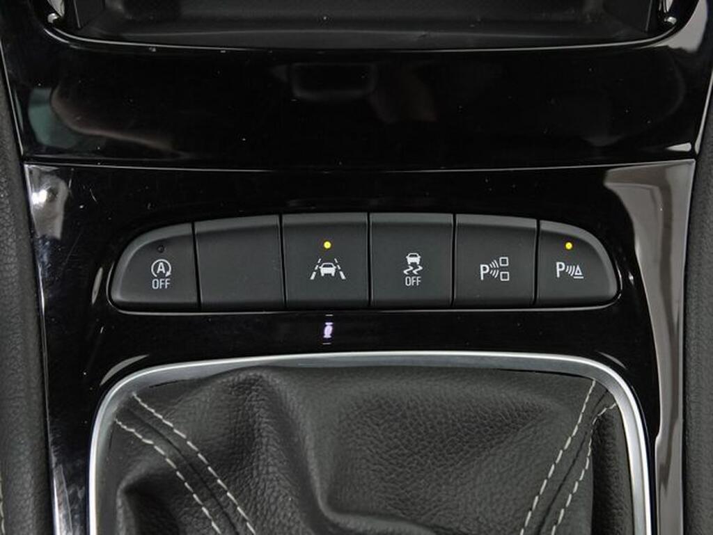 Opel Astra 1.2T SHR 107kW (145CV) Ultimate Segunda mano