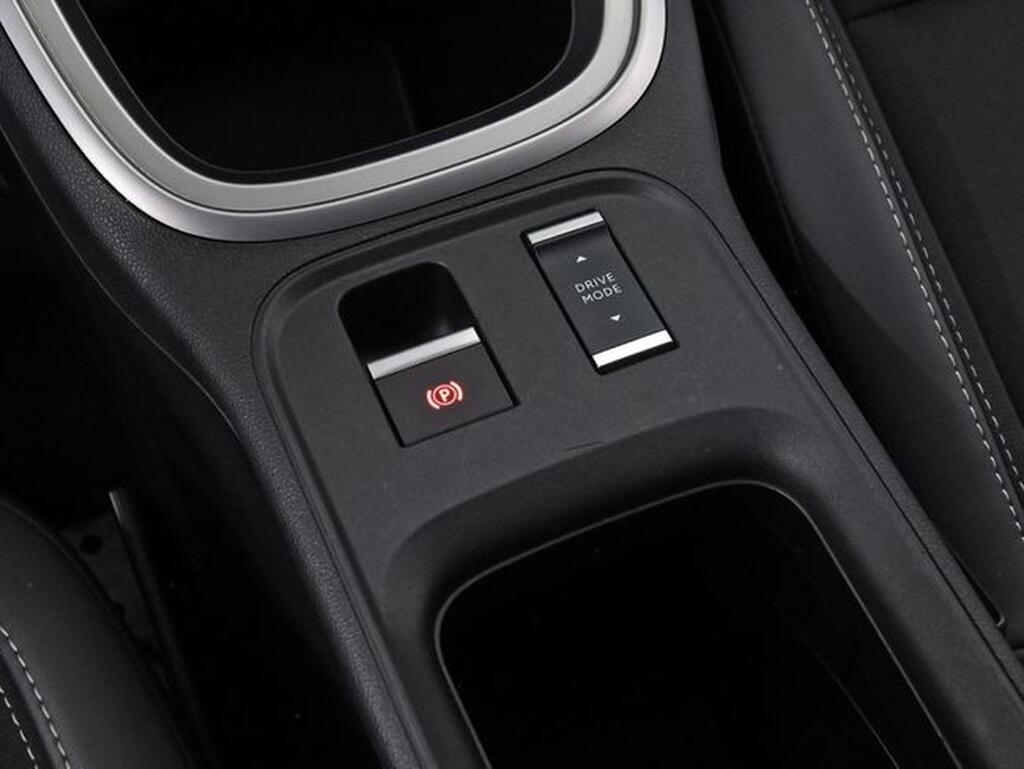 Jeep Avenger 1.2 eHybrid 74kW (100CV) Altitude Segunda mano