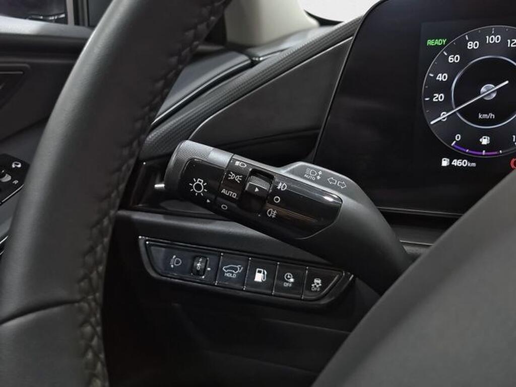 Kia Niro 1.6 GDi HEV 104kW (141CV) Concept Segunda mano