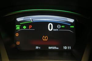 Honda CR-V 2.0 i-MMD 4x2 Lifestyle 8