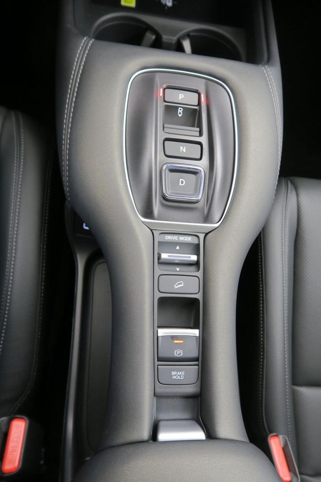 Honda ZR-V 2.0 i-MMD 4x2 Advance CVT Segunda mano