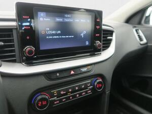 Kia XCeed 1.0 T-GDi Concept 88kW (120CV) 14