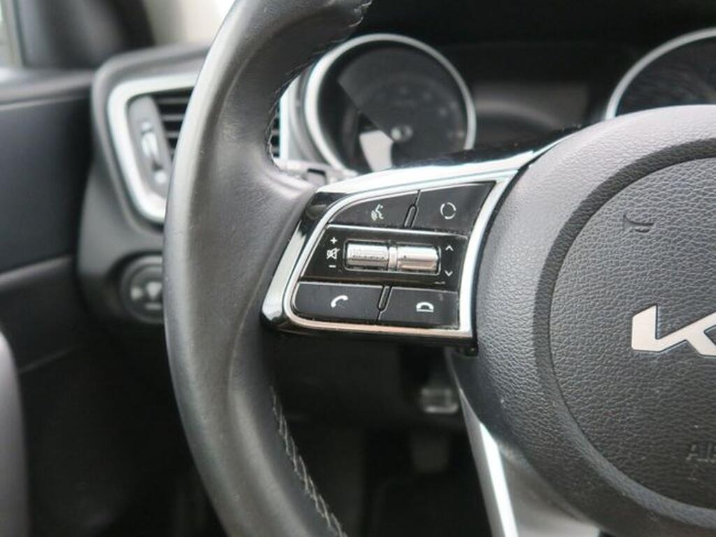 Kia XCeed 1.0 T-GDi Concept 88kW (120CV) 18
