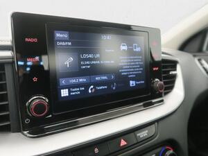 Kia XCeed 1.0 T-GDi Concept 88kW (120CV) 13