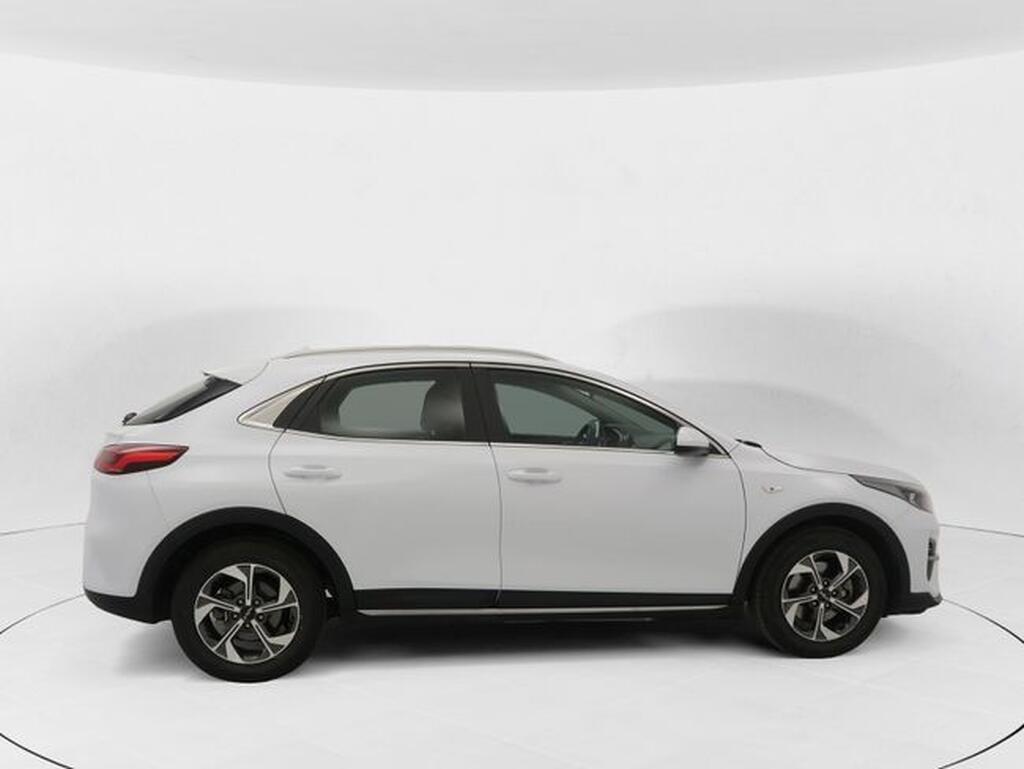 Kia XCeed 1.0 T-GDi Concept 88kW (120CV) 3