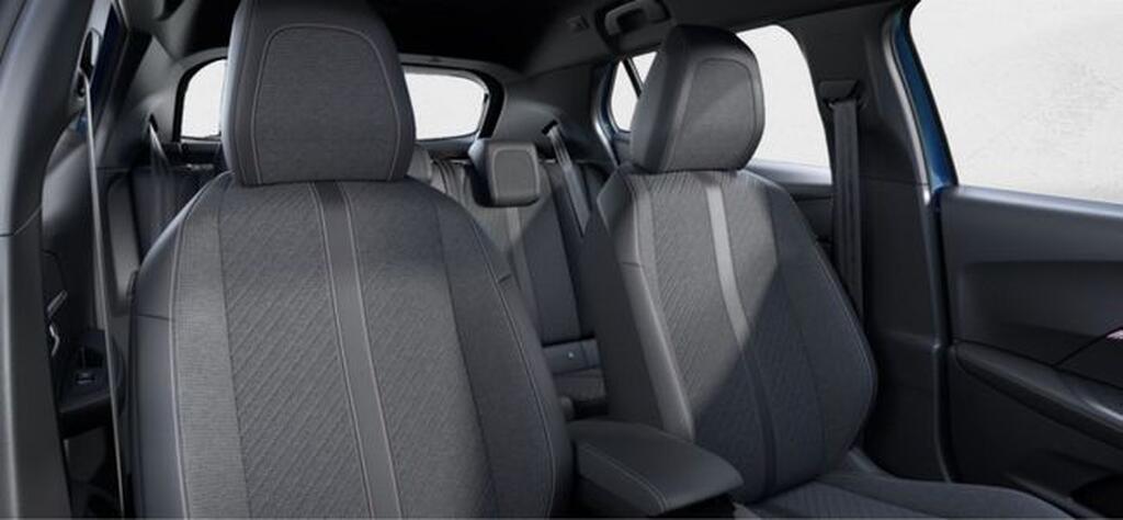 Peugeot 2008 Allure Turbo 100 S&S 6 Vel MAN 10