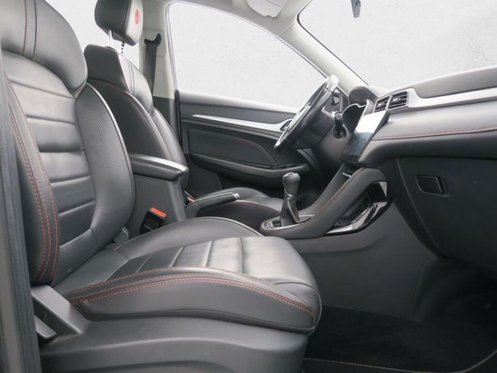 MG ZS 1.0T Luxury Segunda mano