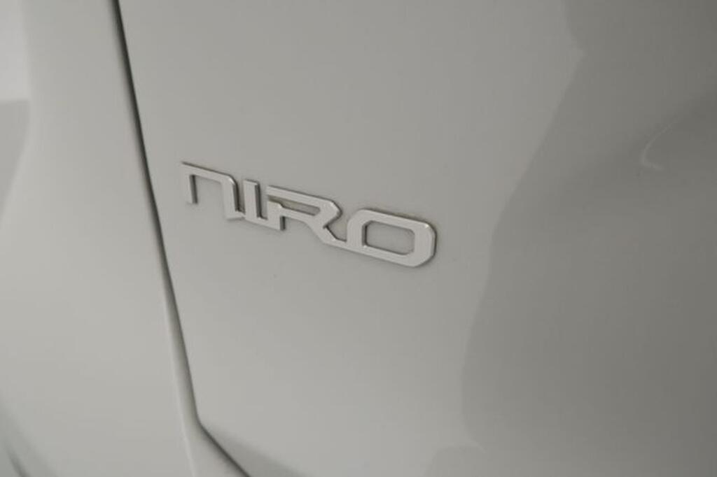 Kia Niro 1.6 GDi PHEV 126kW (171CV) Emotion Segunda mano